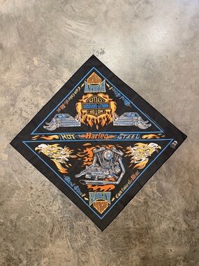 80s Harley-Davidson Black, Orange & Blue Flame Engine Bandana
